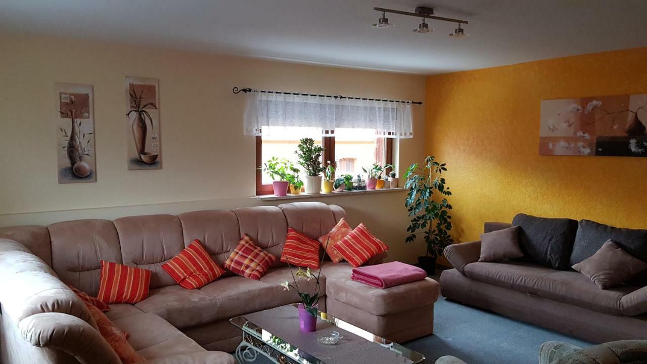 Giesa Apartment *